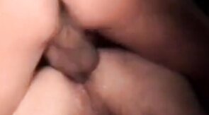 Heiße Bareback-Action mit einem Amateur-Hunk