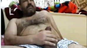 Bear Masturbating: Mature Arab Edition