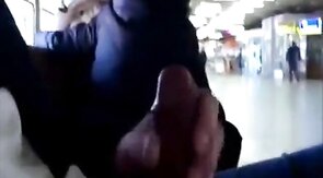 Gloryhole Public Fun: Amateur Bareback Action with Big Cocks