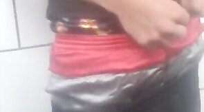 Satin Handjob with Muscular Twink Dirk