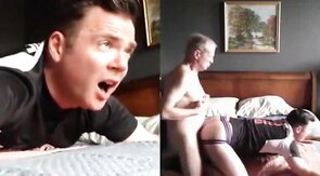 Abuelito Folla a un Jovencito Sin Condón