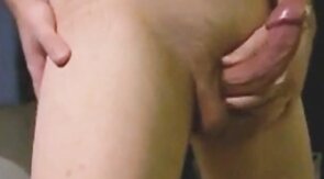 Éjaculation sans les mains - Vidéo pour Adultes Gay