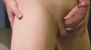 Éjaculation sans les mains - Vidéo pour Adultes Gay