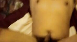 Oso rudo llora como un bebé cuando le dan una buena cogida por el culo.