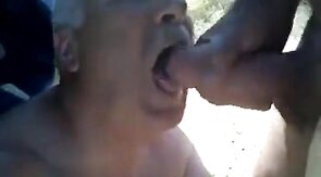 Papai disse que ia dar uns 'piques' no barco