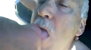 Papai disse que ia dar uns 'piques' no barco