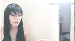 Asian Crossdresser Cums on His Toy