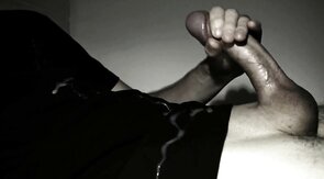 Big White Cumload: Amateur Handjob and Masturbation