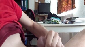 Skinny Twink Cums Hard