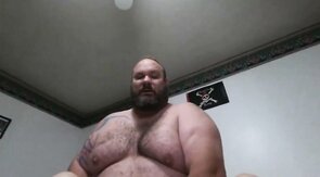 Fat Daddy Bear Takes it Like a Pro
