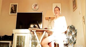 wanking in the sun in front of my computer