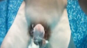 23 Massive Squirts: Amateur Underwater Adventure