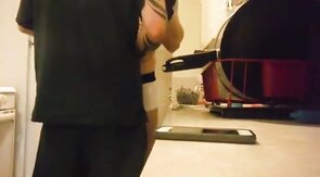 Bareback Quickie Before Dinner with My Amateur Hunk