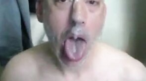 Big Cock Interracial Blowjob Leaves Him Satisfied