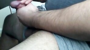 Amateur Chubby Bear Daddy Plays on Cam
