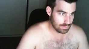 Amateur Daddy Hunk Strokes His Big Cock