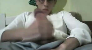 Big-Cock Twink Amateur Masturbating on Webcam