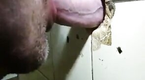 A Proper Glory Hole: Amateur Fun