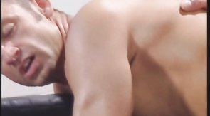Impressive muscled performer fucked by a gym buddy