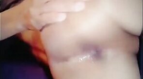 Pasivo latino en webcam quiere verga
