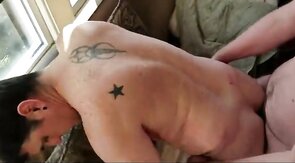 Bareback Bear Takes Loads in Amateur Anal Video