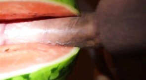 Muscular Amateur Self-Swallowing Fruit Fuck