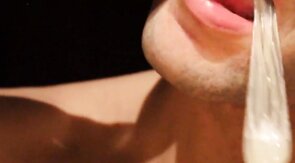 Muscular Amateur Self-Swallowing Fruit Fuck