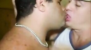 Passionate Daddies Kissing Amateur Hunks