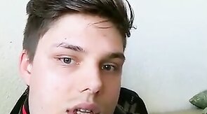 Crossdressing Anal Fun: Amateur BDSM Twink