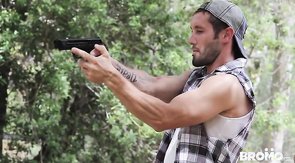 Outdoor oral sex with a passionate young queer