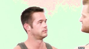 Awesome bodybuilder is giving a deep blowjob in the bedroom