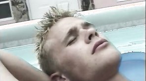 Submissive dudes sucking each other off on cam