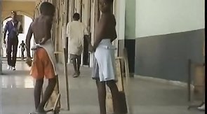 Jacked-up dude masturbating on his own like a champ