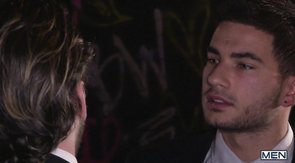 The Gay Office men are enjoying sucking poles of each other