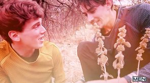 Sweet Super Gay Hero gets a nice blowjob