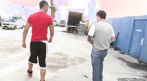 Nerdy guy want suck and fuck random dick in public place