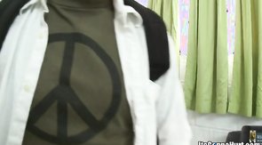 Its Gonna Hurt's  boys becoming close friends after oral sex