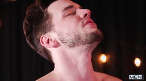 Dark-haired hunk has the best blowjob eyes in the biz