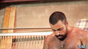 Two muscly studs enjoying brutal fucking on camera