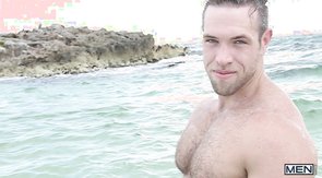 Hardcore hotel room fucking with two big-dicked hunks