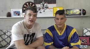 Two boyfriends sucking cocks after playing some videogames