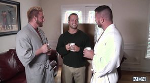 Box-dwelling dude gets to suck two meaty cocks at once