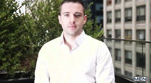 Exotic-looking stud gets his cock sucked by the boyfriend