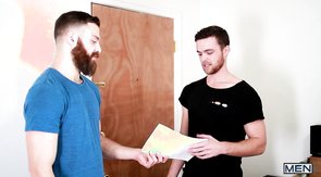 Bearded dude gets a blowjob from his twinky partner