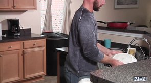 Romantic dinner with two daddies turns into hardcore BJ session