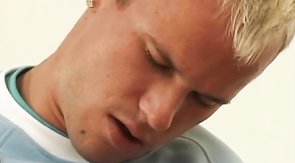 Icy blonde stud gets to fuck his fiery dark-haired boyfriend