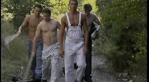 Real workers spotted having nasty sex after hard work