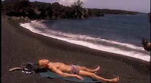 Two couples are screwing and cumming simultaneously