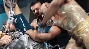 Awesome-looking athletes with huge dicks have a gorgeous anal session