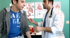 Doctor uses his position to put a cock in the mouth of a patient